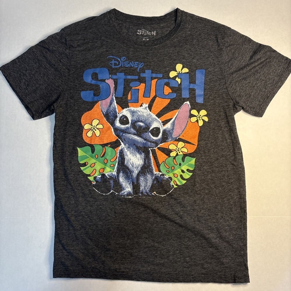 Disney Stitch Men's Medium Gray Graphic T-Shirt Lilo & Stitch Tropical Flowers